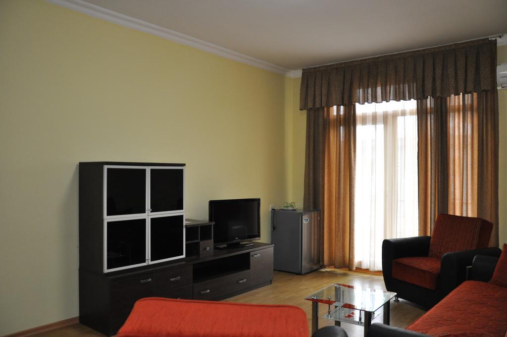 Prestige Hotel Batumi Zimmer foto